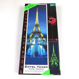 Eiffel Tower Glow In The Dark Panoramic 750 pc puzzle by Buffalo Games